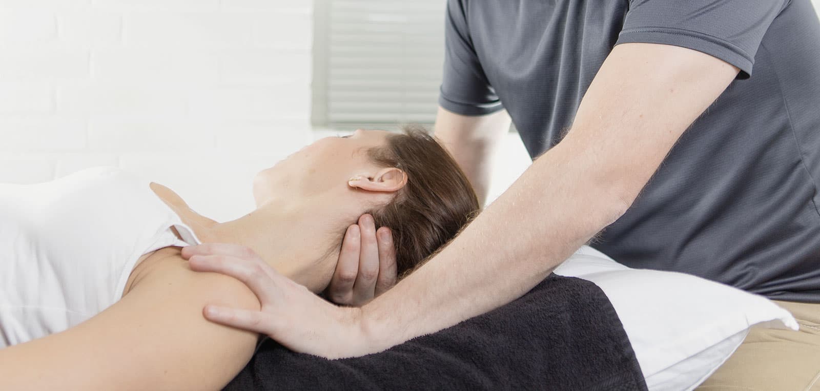 Nakke og skulder hos Klinik Krop & Fysik i Vojens